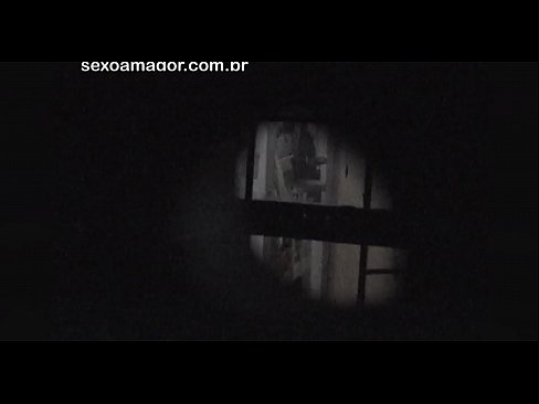 ❤️ Blondie, içi boş kərpiclərin arxasında gizlənmiş bir məhəllə voyeur tərəfindən gizli şəkildə videoya çəkilir ❌  Seks pornoda az.taxiporec.top ❌️❤